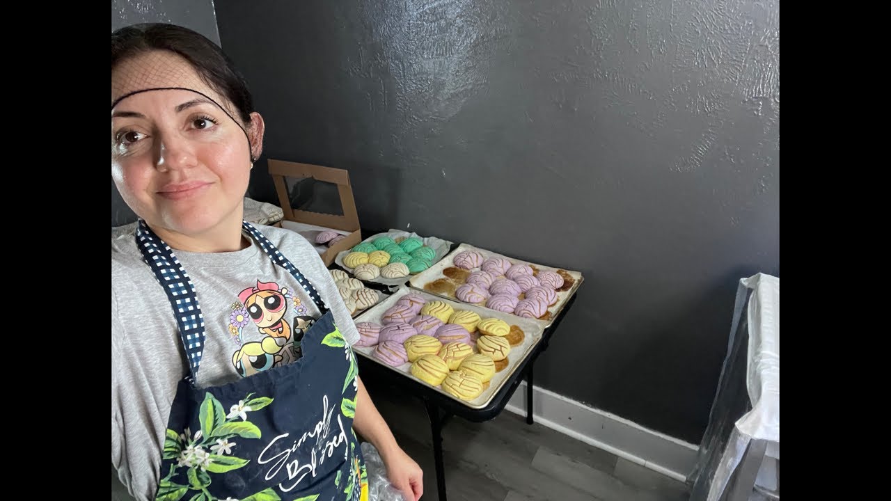 Con la alluda de Dios todo es posible ! Me desvele para hacer este rico pan !