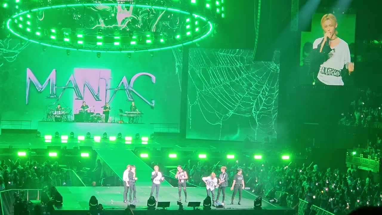 Stray Kids   Melbourne D1   Ment 2