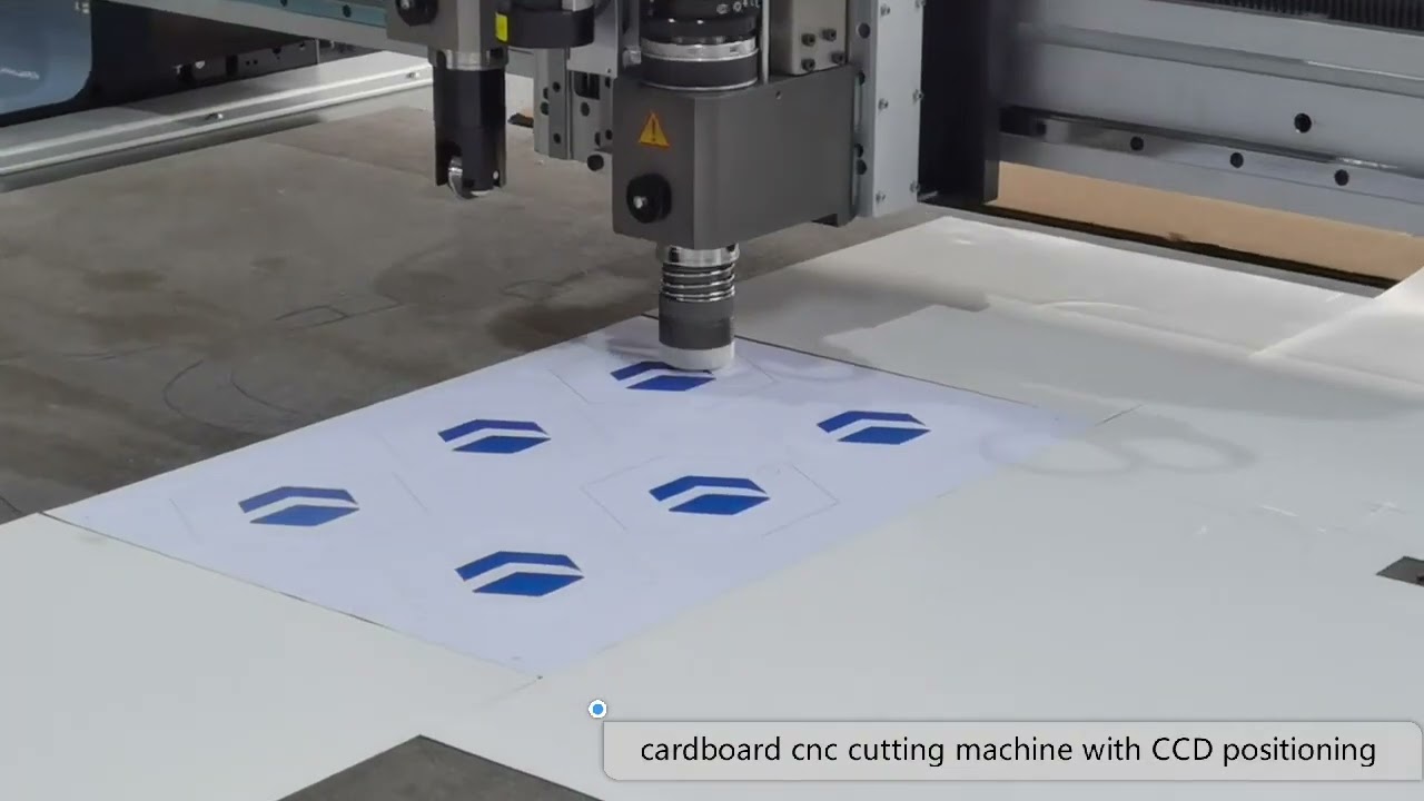 High Accuracy Knife CNC Cutting Machine For Cardboard