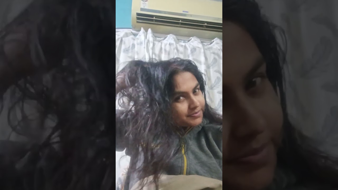 Scalp massage. Oiling my dry rough frizzy hair 