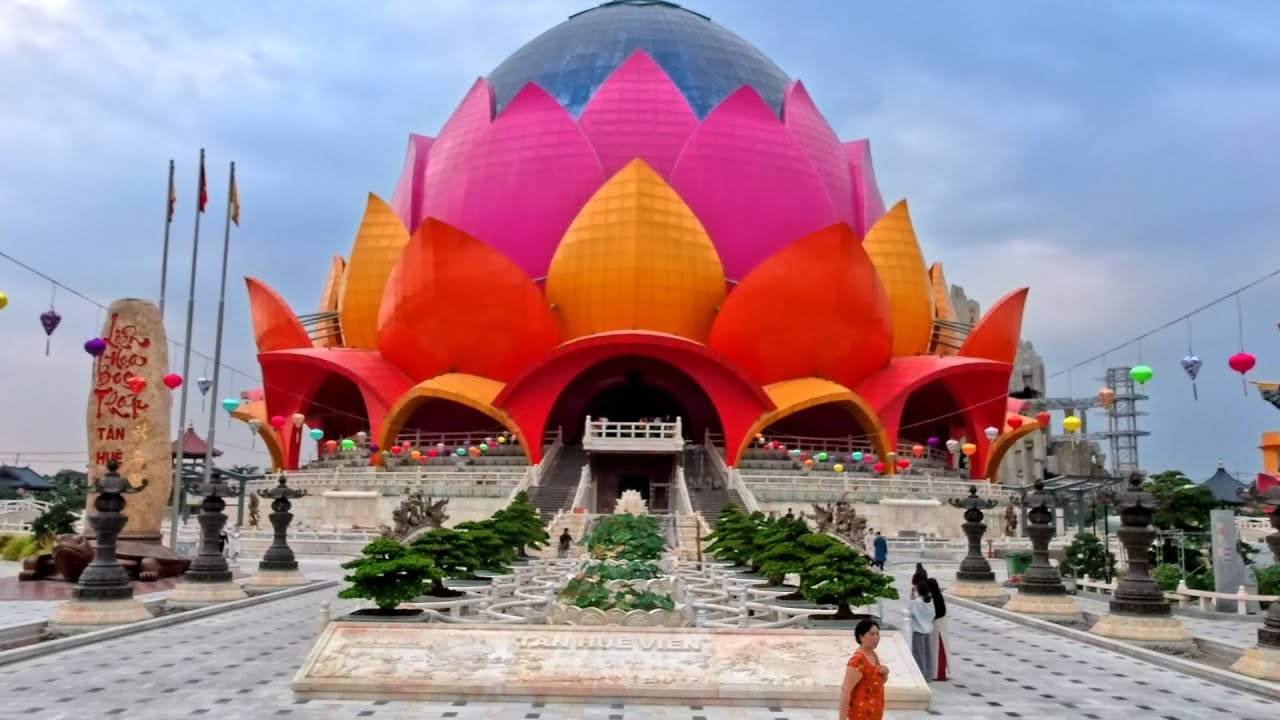 11-1-2025 Bánh Pía Tân Huê Viên Sóc Trăng