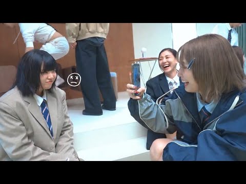 TWICE being effortlessly funny