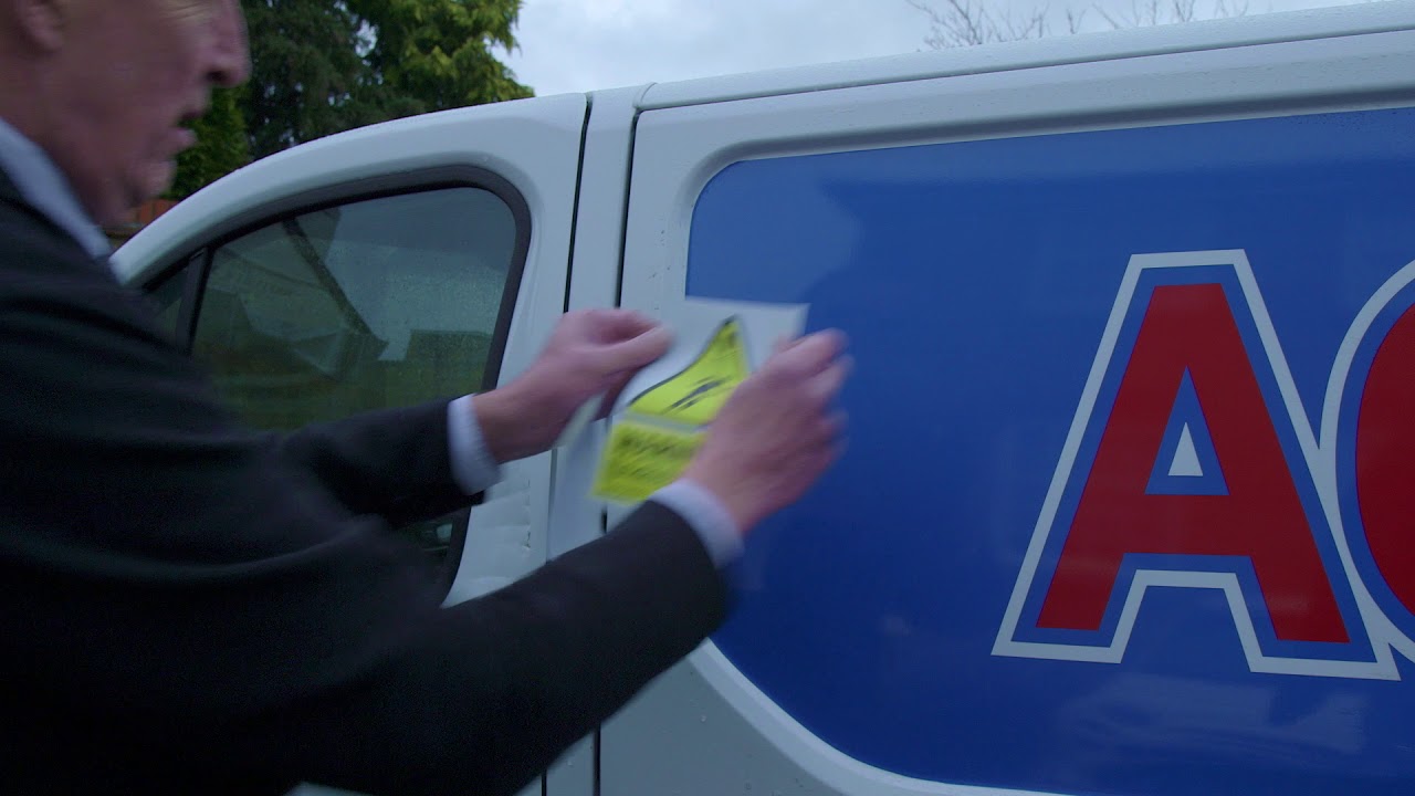 SelectaDNA Criminal Tagging System for vans and commercial vehicles