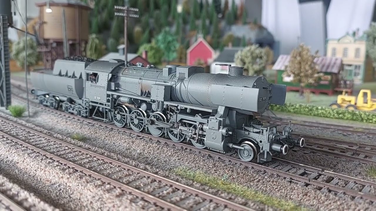 Liliput BR52 Kriegslok Art. L131524 mit  Loksound 5  Art.58419