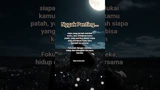 Lupakan yang melukai, peluk yang membuatmu tersenyum. 🤍Hidup dan bahagialah bersama mereka