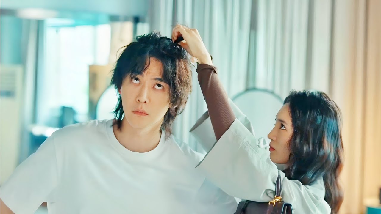 بنت غنيه بتعجب بشاب متشرد فبتقرر تقص شعره وتضبط شكله وتخليه أجمل عارض ازياء في الصين ملخص مسلسل