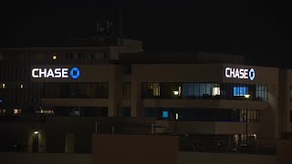 Man killed by FBI after 15-hour hostage standoff at Bakersfield Chase building