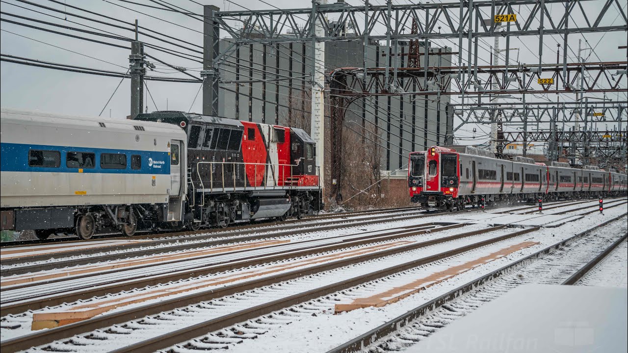 Snowy Weekend Amtrak & Metro-North Trains @ South Norwalk, CT (12/21/24)