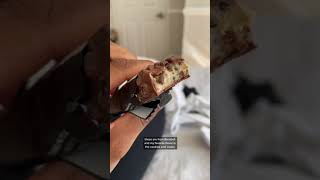 Barebell Protein Bar Review (Cookies And Cream)