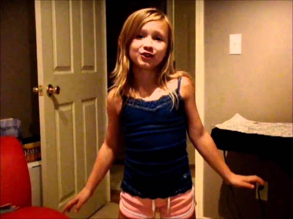 Hannah Montana AKA Kaylie Ann :-) 9 Years Old - YouTube