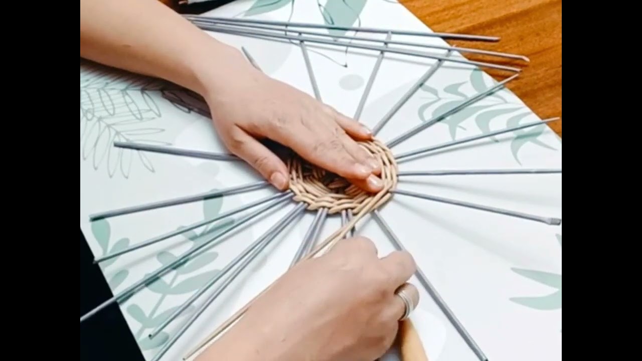 Пасхальная корзина из бумажной лозы, часть 1