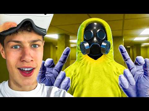 J'ai ENFIN TERMINÉ les BACKROOMS EN VR avec ALEXANGA !!