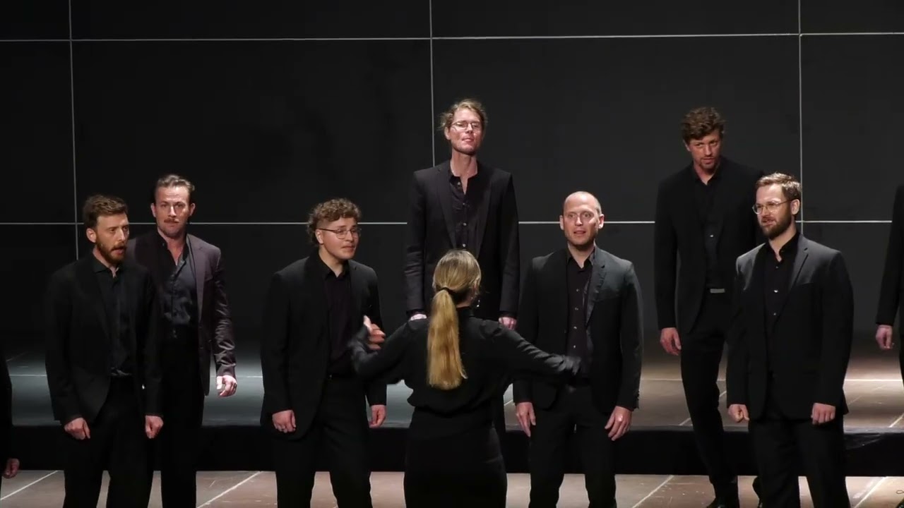 HÅRGALÅTEN, Trad. / arr. Sofia Söderberg  - SVANHOLM SINGERS