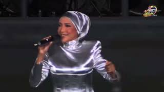 Video thumbnail of "Ziana Zain - Madana  |  Anggapanmu (Ambang Tahun Baharu 2024)"