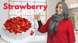 أفضل وصفة لكيكة الفراولة 🍓 | كيكة فائقة النعومة والرطوبة، تُحضّر في المنزل على طريقة المخابز screenshot 4
