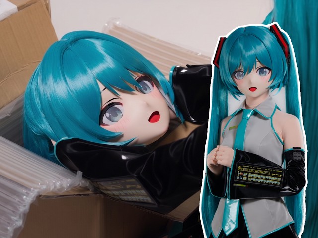 Unboxing Miku Kigurumi Mask - YouTube