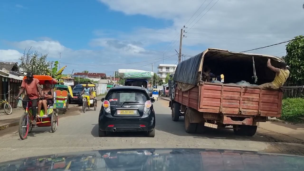 Manakara Madagascar 1st time looking around the town
