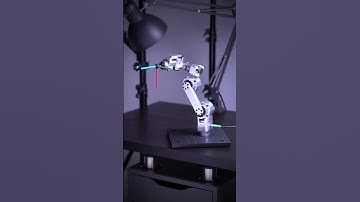 Have you ever seen a six-axis robot the size of a palm? #6-axis robotIndustrial robots #spraying