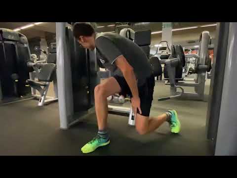 TechnoGym Arm Curl