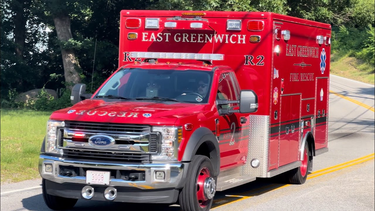 East Greenwich RI Fire Dept Rescue 2 Responding YouTube