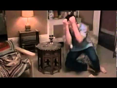 在 YouTube 上觀看「Wang Chung - Rent Free」