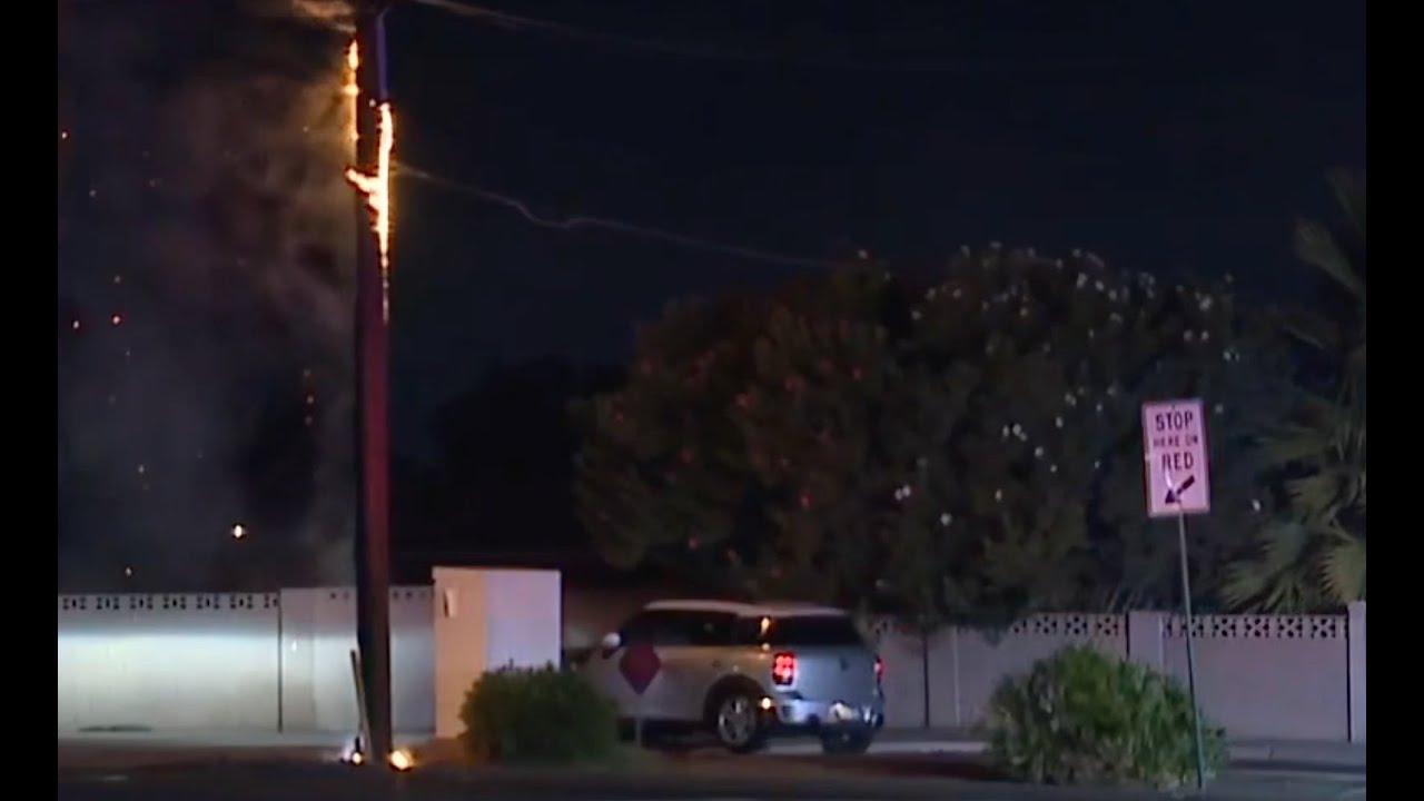Crash leads to pole fire and power outage in Phoenix - YouTube