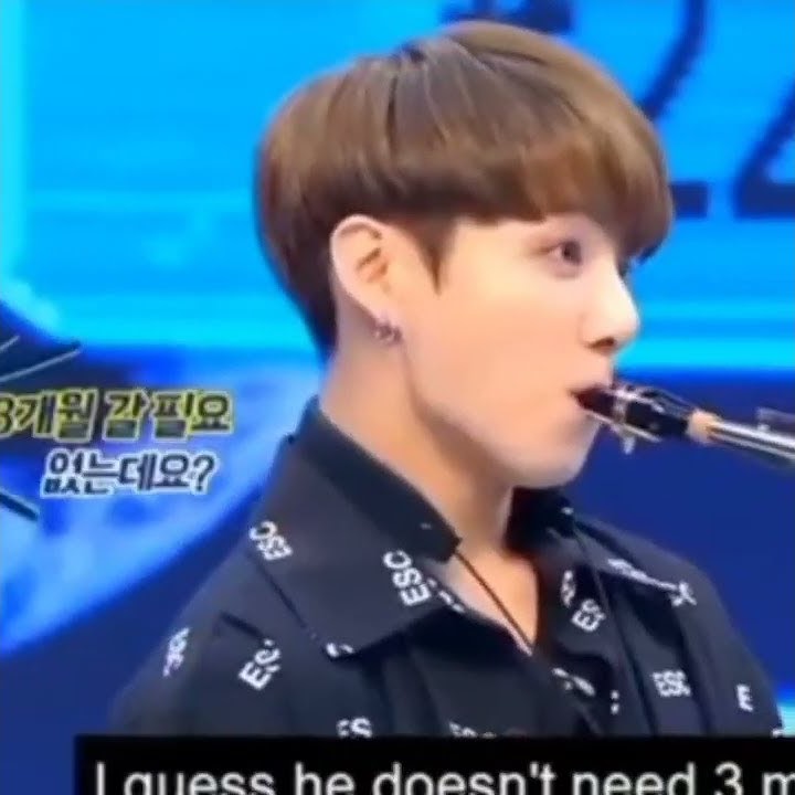 #Taehyung was shocked at #jungkook being better using the saxophone 🎷 😂 his face