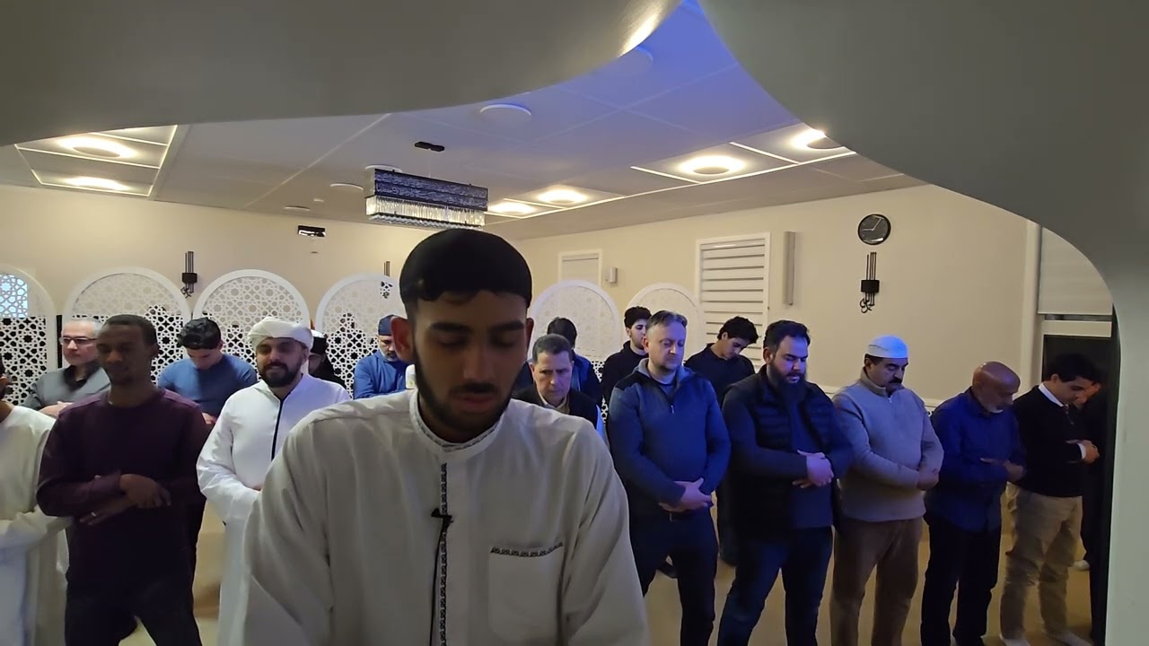 Taraweeh fourth night by shaikh Ibrahim Akbar