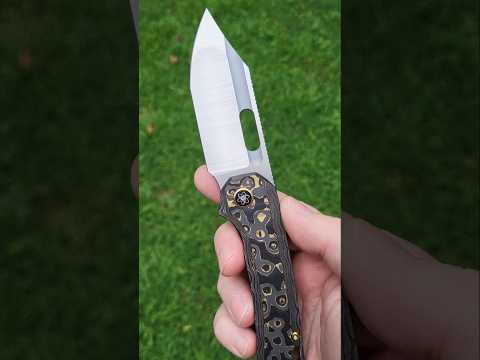 EMP EDC Relative, magnacut belt satin blade, gold fat carbon fiber show side. amazing knife.