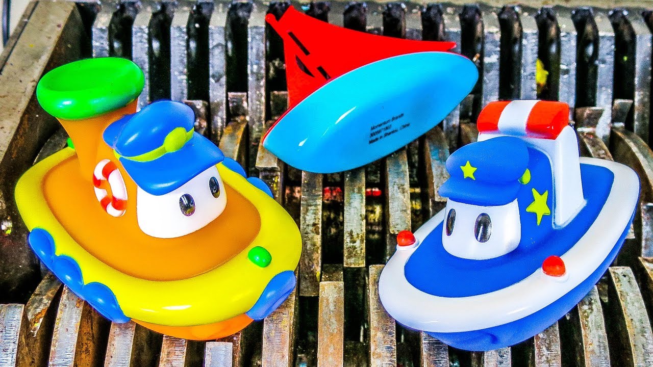 Shredding Boats! Boats and Ships Destroyed! What's Inside? Water Toy boats Bathtub Toys Slime Mecard
