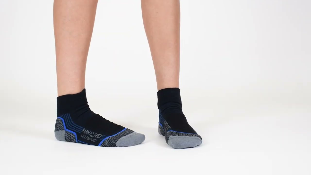 Preview of Farm to Feet American Trail Damascus Light Cushion 1/4 Crew Socks Video