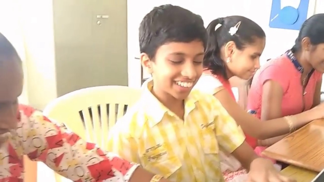 Braille Display Languages YouTube