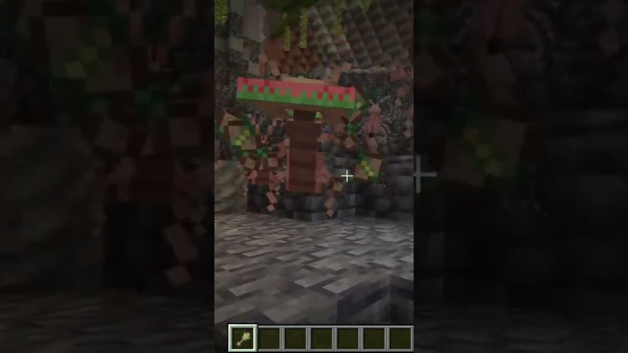 Dancing Cockroach… but in Minecraft!