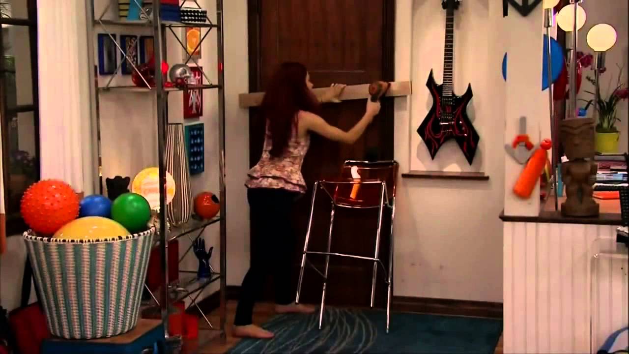 Sam And Cat The Great Tuna Jump Youtube 