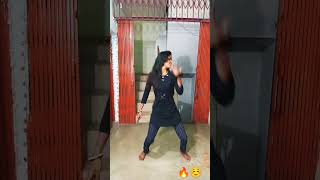 Babuji Zara Dheere Chalo Dum Sukhwinder Singh ,Sonu Kakkar Dance Shorts