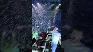 What Is Like To Perform With Alex Pall From The Chainsmokers
