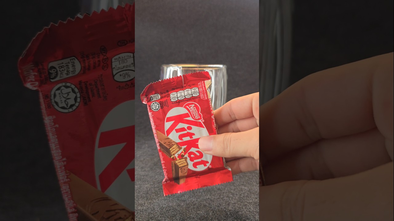 Kitkat chocolate 🍫 and ice coffee #coffee #coffeelover #shorts