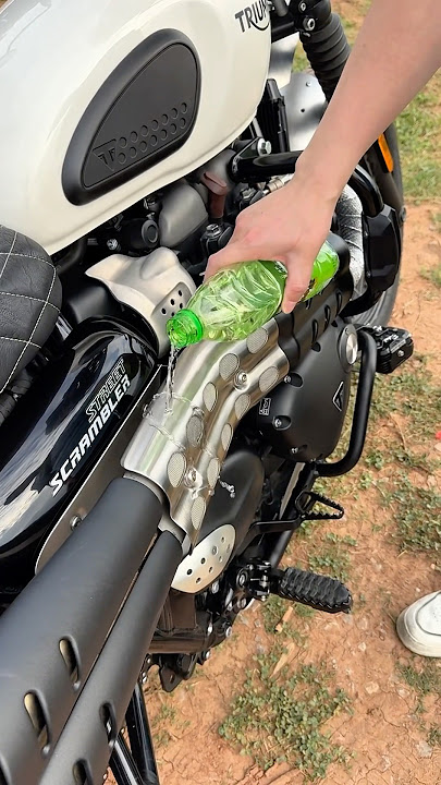 Triumph Scrambler 900 super hot exhaust #motorcycle #scrambler