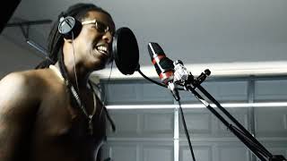Youngn2Live - Sign2Dabooth Vol 2 Intro Official Video Shot By 2Livefilms