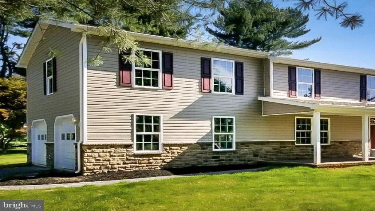 2601 FALLSTON ROAD, FALLSTON, MD Presented by Tracey Simms.