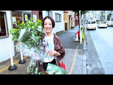 わたしの好きな花と自宅のお部屋を紹介します。