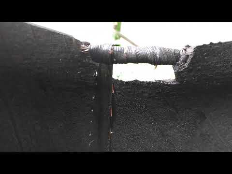 Vídeo: Como faço para consertar um pneu do talão com vazamento?