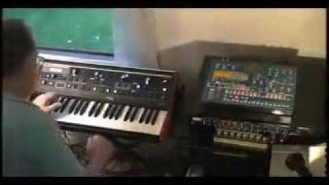 keybdwizrd - Moog LP and Korg EMX-1 (stereo version)