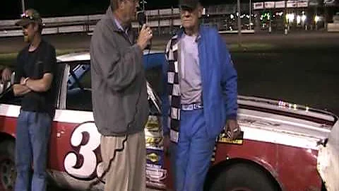 Hobby Stock feature 2 winner Larry Embrey 06/13/09