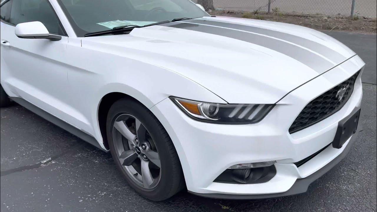 2016 Mustang V6 MANUAL - YouTube
