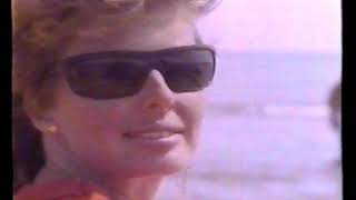 Vignette de la vidéo "Jane Siberry - Mimi On The Beach 1983-1984"