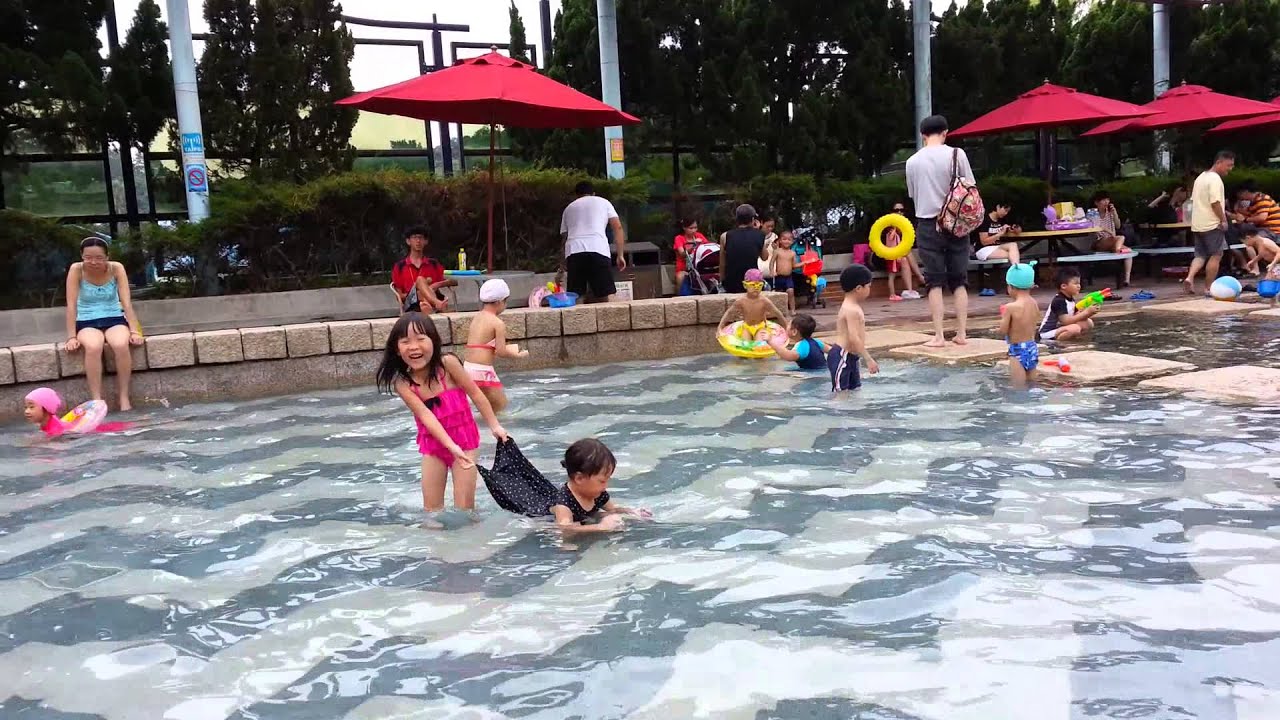 自來水園區玩水 Slobo