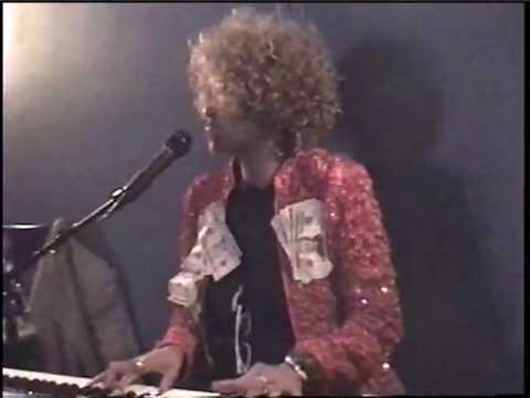 eve2 - YouTube