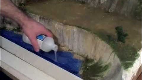 The making of a 300 Diorama; Part6: Adding The Water