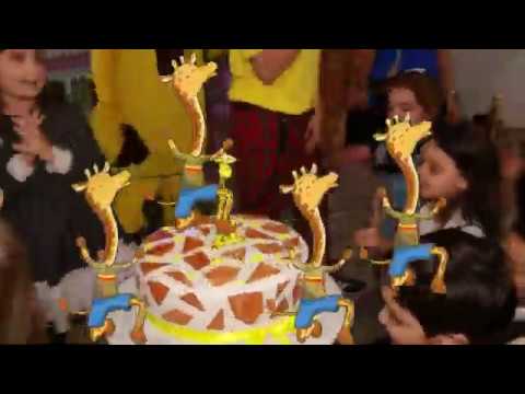 ჟირაფი ჟოზე Happy CANDY Club - ში